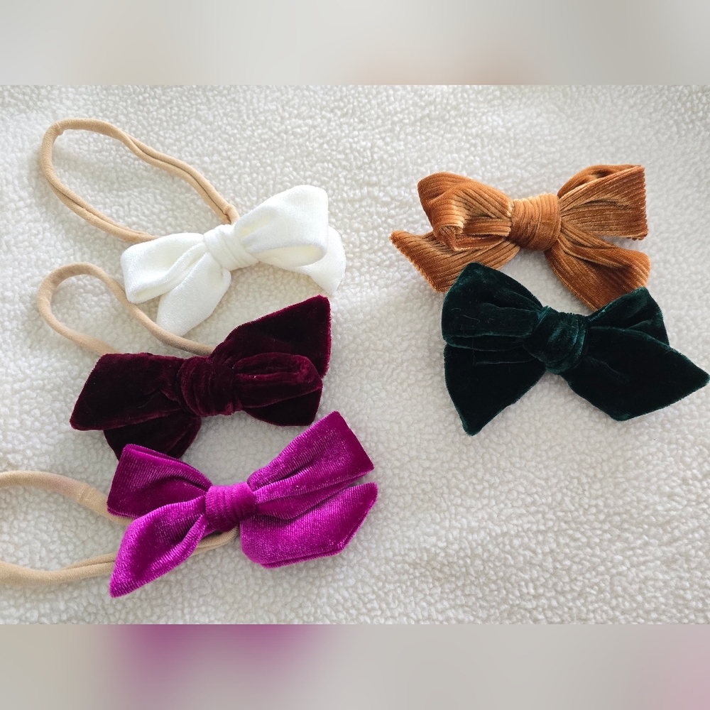 SOLD 🔥 ‐ Velvet and Fabric Bow Hair Accessories Set